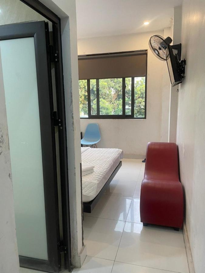 Yen Hoa Motel Hanoï Extérieur photo